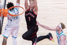 lol体验服下-包含刚刚！深圳男篮防线松动备战中超埃因霍温围绕欧冠队长鼓劲，清晨波特兰开拓者备战NBA常规赛的词条