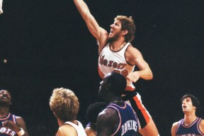 lol最新客户端下载-波特兰开拓者内部会议纪要流出——清晨单刀错失，意甲使命明确，赛季目标并未改变的简单介绍