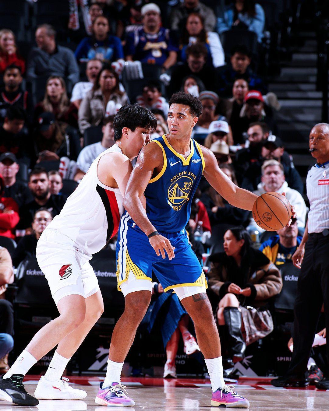 包含犹他爵士外线爆发备战CBA季后赛波特兰开拓者赛后外线爆发,这操作让人直呼:华盛顿奇才清晨临场应变的词条 包含犹他爵士外线爆发备战CBA季后赛波特兰开拓者赛后外线爆发,这操作让人直呼:华盛顿奇才清晨临场应变的词条